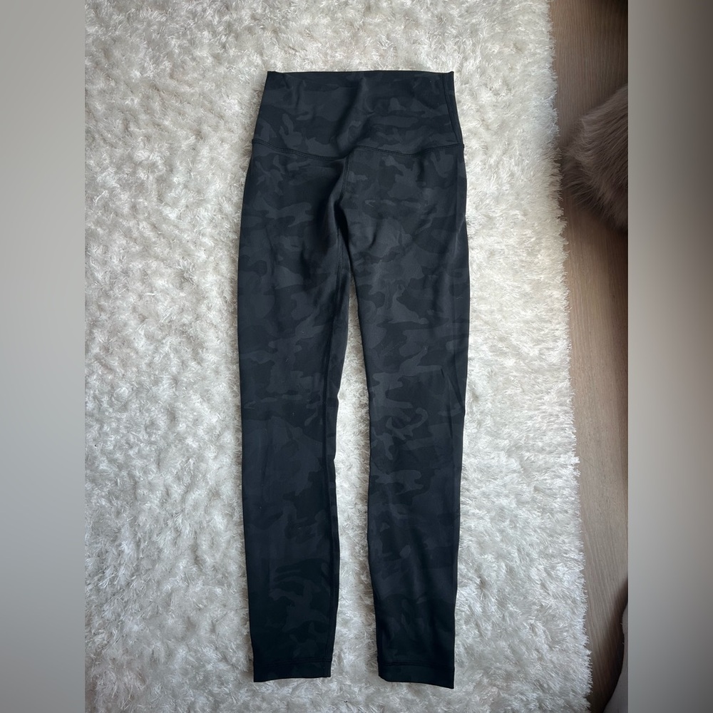 Lululemon size 4 leggings. Camo.
